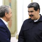 Zapatero y Maduro en la reciente visita del expresidente socialista a Caracas.