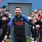 Leo Messi, recibido en París, después de haber ganado el Mundial de Catar.