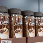 Café soluble Hacendado con el nuevo sistema abrefácil disponible en Mercadona - MERCADONA