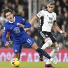 Joao Félix, con la camiseta del Chelsea, en una acción del partido ante el Fulham.