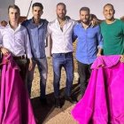 Talavante, Sergio Ramos, Nacho y Keylor Navas, en la finca pacense del diestro.