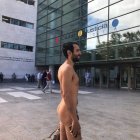 El joven naturista, a las puertas de la Ciudad de la Justicia de València - EUROPA PRESS