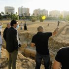 El alcalde de Alicante, Luis Barcala, ha visitado las excavaciones en el Parque de las Naciones