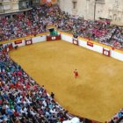 Plaza de toros de Algemesí, única al ser cuadrada y de madera