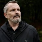 Una imagen de Miguel Bosé en Bosé Renacido.