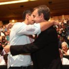 Pedro Sánchez y Zapatero, impulsores de las dos leyes de memoria histórica