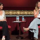 La diputada provincial de Teatros, Rocío Gil, junto a la directora y coordinadora artística, Marylène Albentosa.