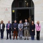 Minuto de silencio en el Palau de la Generalitat - GVA