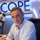 Carlos Herrera, en el estudio de COPE.