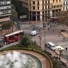 Los autobuses circula por la plaza del Ayuntamiento con la llegada de las nuevas líneas al centro de Valencia