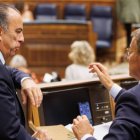 Carlos García Adanero, junto a Feijóo, en el Congreso.