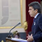 El presidente de la Generalitat valenciana, Carlos Mazón, interviene durante un debate tras la Comisión General de las Comunidades Autónomas