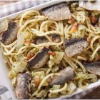 Pasta con sardinas, receta de Sicilia