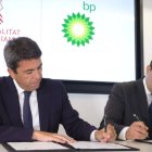 El presidente de la Generalitat y el presidente de bp han firmado un acuerdo de intenciones entre el gobierno valenciano y la compañía energética para impulsar un hub de energía integrada en la Comunidad Valenciana