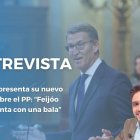 Al fondo de la imagen se ve a Alberto Núñez Feijóo, líder del PP