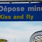 Kiss and Fly es como denominan fuera de España a la zona para despedidas.