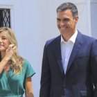 Pedro Sánchez con Begoña Gómez