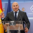 El portavoz del PP en el Congreso, Miguel Tellado, durante una rueda de prensa en el Congreso.