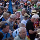 Decenas de personas durante la concentración para recibir al expresidente de la Generalitat Carles Puigdemont en el paseo Lluís Companys, a 8 de agosto de 2024, en Barcelona, Catalunya (España). Dicha concentración ha sido convocada por entidades independentistas, con la asistencia de Junts, ERC, CUP, ANC, Òmnium Cultural, CDR y Associació de Municipis per la Independència (AMI). Puigdemont tiene previsto asistir a este acto de bienvenida para después participar en el pleno de investidura del líder del PSC, casi 7 años después de instalarse en Bélgica por las consecuencias judiciales del 'procés', y con una orden de detención.
David Zorrakino / Europa Press
08/8/2024