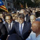 Carles Puigdemont en su reaparición rodeado de dirigentes de Junts