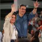 Pedro Sánchez y Teresa Ribera durante un acto de campaña del PSOE para las pasadas elecciones europeas.