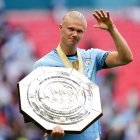 Erling Haaland, con el título de la Community Shield.