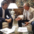 El presidente de la Generalitat valenciana, Carlos Mazón, y el Síndic de Compromís, Joan Baldoví