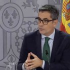 Félix Bolaños explica el plan de control de los medios