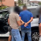 Uno de los detenidos acusados del crimen de un médico en Aguadulce, en Roquetas de Mar (Almería).