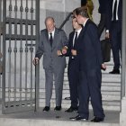 El Rey Juan Carlos durante el funeral de Alejandro Fernandez de Araoz el 9 de septiembre.