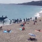 Llegada de migrantes a una playa de Nerja, Málaga.