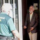 El exdirector técnico de la fundación (Faffe) Fernando José Villén, a la salida de la Audiencia de Sevilla en junio.