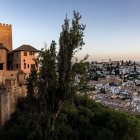 Imagen del amanecer desde la Alhambra.

REMITIDA / HANDOUT por JUNTA DE ANDALUCÍA
Fotografía remitida a medios de comunicación exclusivamente para ilustrar la noticia a la que hace referencia la imagen, y citando la procedencia de la imagen en la firma
25/9/2024