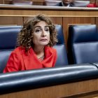 La vicepresidenta primera y ministra de Hacienda, María Jesús Montero, durante una sesión plenaria en el Congreso de los Diputados, a 26 de septiembre de 2024, en Madrid (España). El Congreso aborda hoy el acuerdo de financiación singular con Cataluña. Además, se debaten el Proyecto de Ley de Movilidad Sostenible y la Proposición de Ley que pretende mejorar la calidad de vida de las personas con Esclerosis Lateral Amiotrófica (ELA) y otras enfermedades neurológicas graves.

A. Pérez Meca / Europa Press
26 SEPTIEMBRE 2024;FINANCIACIÓN;CATALUNYA;PLENO;DIPUTADOS;DEBATE
26/9/2024