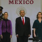 Claudia Sheinbaum Pardo, Andres Manuel López Obrador y Beatriz Gutierrez Mueller.