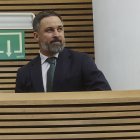 El presidente de VOX, Santiago Abascal, durante la constitución de la XI Legislatura de Les Corts