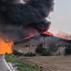 Incendio en una nave de Alboraya