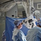 Dr. Cesar Casado en quirófano Hospital Ruber Internacional