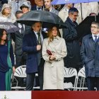 Pepa Millán, Santiago Abascal, Lidia Bedman y Patxi López, en el Desfile del 12-O.