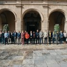 Minuto de silencio de las instituciones en Castellón