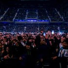 (Foto de ARCHIVO)
Ele 2023, en Madrid (España). Duki hace doblete en Madrid actuando hoy y mañana 25 de febrero en el WiZink Center, y el 3 y 4 de marzo en Barcelona. Cuatro conciertos en los que presenta las canciones de su nuevo álbum de estudio ‘Temporada de Reggaeton 2’.

Ricard cantante argentino Duki durante una actuación en el Wizink Center, a 24 de febrero do Rubio / Europa Press
24/2/2023