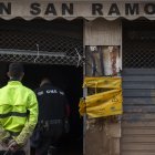 (Foto de ARCHIVO)
Un agente de la UME inspecciona un local, a 18 de noviembre de 2024, en Paiporta, Valencia, Comunidad Valenciana (España). De los 218 fallecidos por la DANA, se han encontraron 68 cuerpos en el interior de hogares y hasta 32 en cocheras. En el exterior, al menos 45 levantamientos se realizaron en la calle y en el campo. Las localidades valencianas donde se recuperaron la mayoría de estos cuerpos sin vida fueron Paiporta (45), Catarroja (25), Valencia (16), Alfafar (15), Massanassa (12) y Picanya, Torrent y Benetússer con 10.

Jorge Gil / Europa Press
18/11/2024