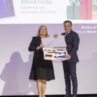 Alfred Costa, exdirector de À Punt y Carmen de Rosa, presidenta del Ateneo Mercantil
