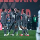 Fede Valverde y Jude Bellingham celebran un gol.