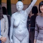La directora del CNIO, María Blasco, y la ministra de Ciencia, Diana Morant