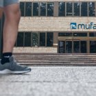 Fachada de un edificio de Muface