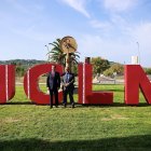 (Foto de ARCHIVO)
El alcalde de Toledo, Carlos Velázquez, y el rector de la UCLM, Julián Garde
AYUNTAMIENTO DE TOLEDO
04/10/2023