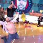 Kike Quintana se marcó "un Montoya" en directo en el plató de TardeAR.