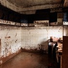 Interior de una vivienda afectada por la DANA, a 1 de noviembre de 2024, en Utiel