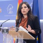 La portavoz de VOX en el Congreso, Pepa Millán, durante una rueda de prensa anterior a la Junta de Portavoces, en el Congreso de los Diputados, a 25 de febrero de 2025, en Madrid (España).

Eduardo Parra / Europa Press
25 FEBRERO 2025;RUEDAS;CONGRESO
25/2/2025